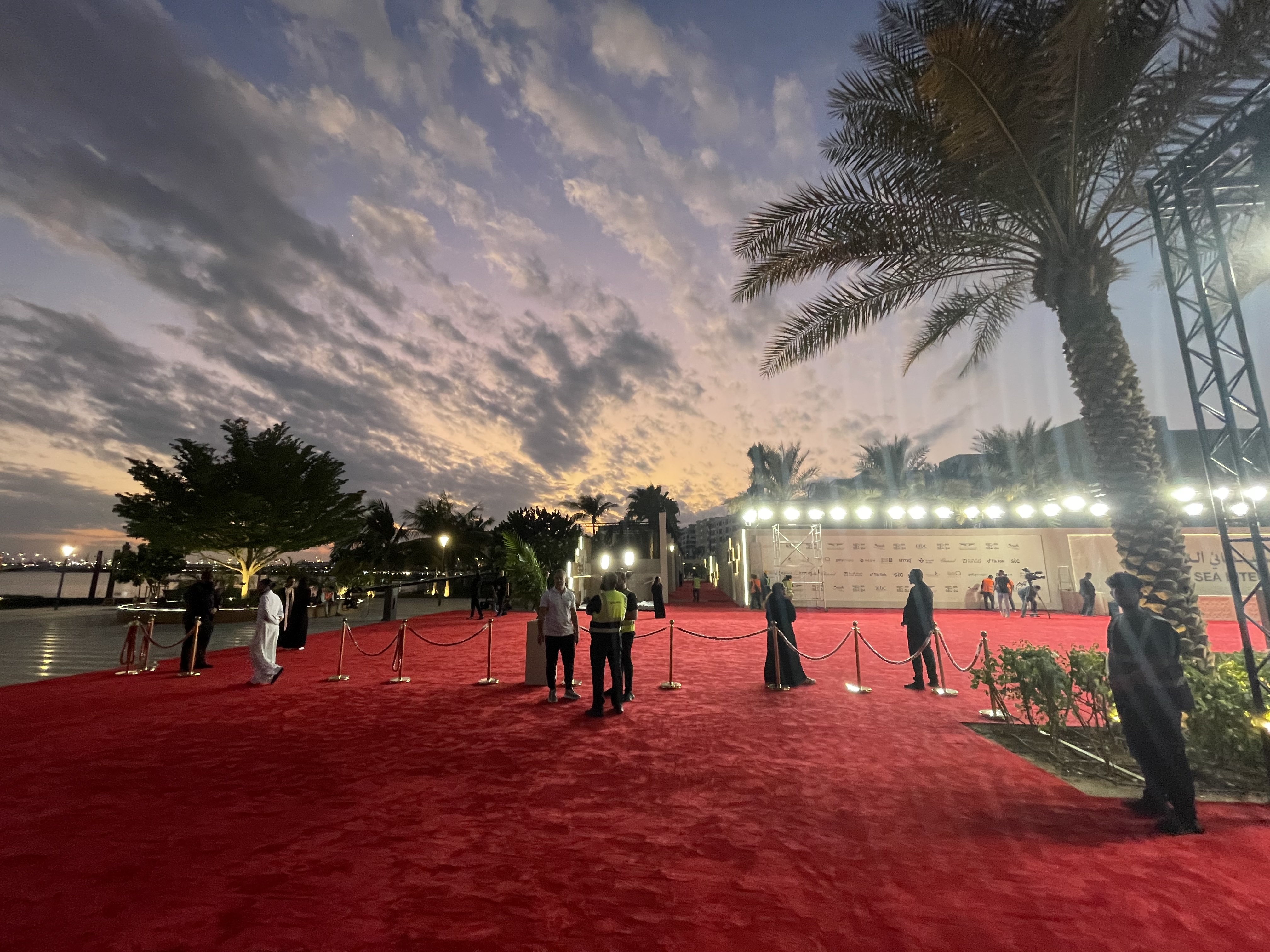 DAHLIA EVENT — Event, Wedding & Mobilier